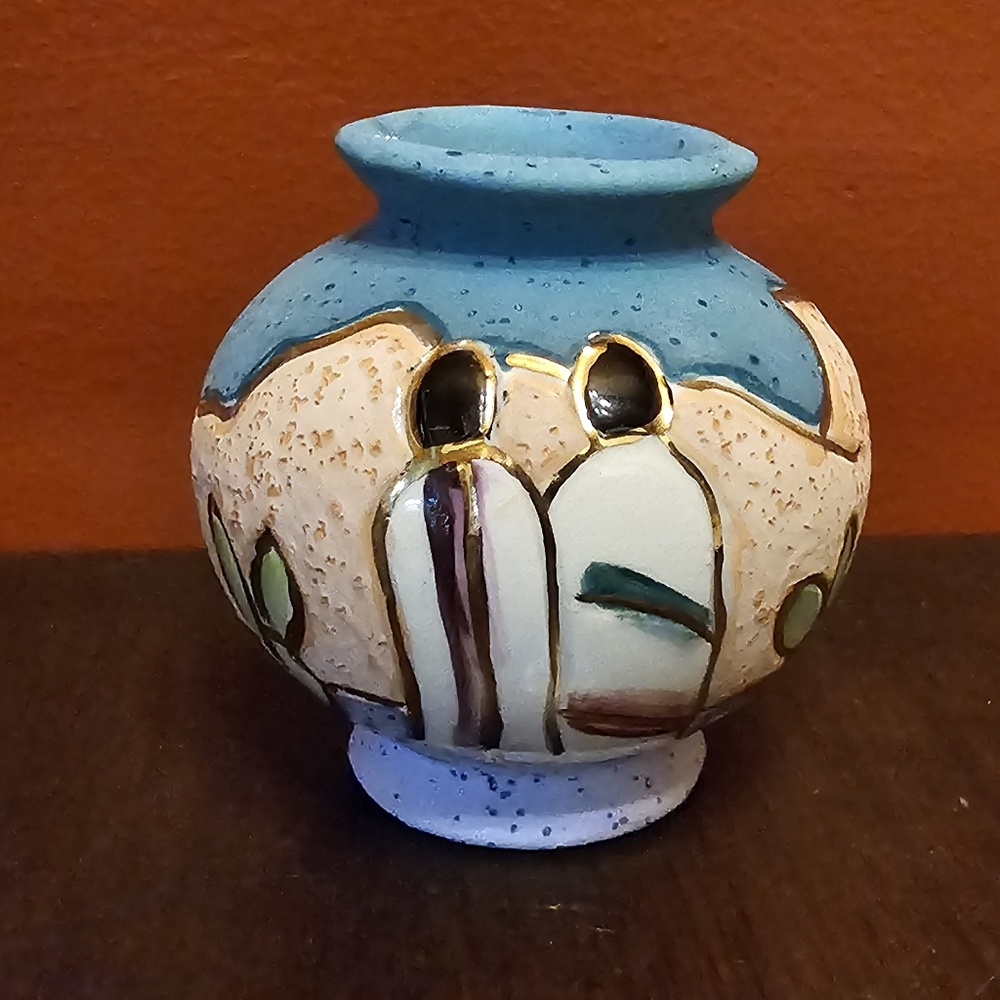 Nizhoni Originals vase